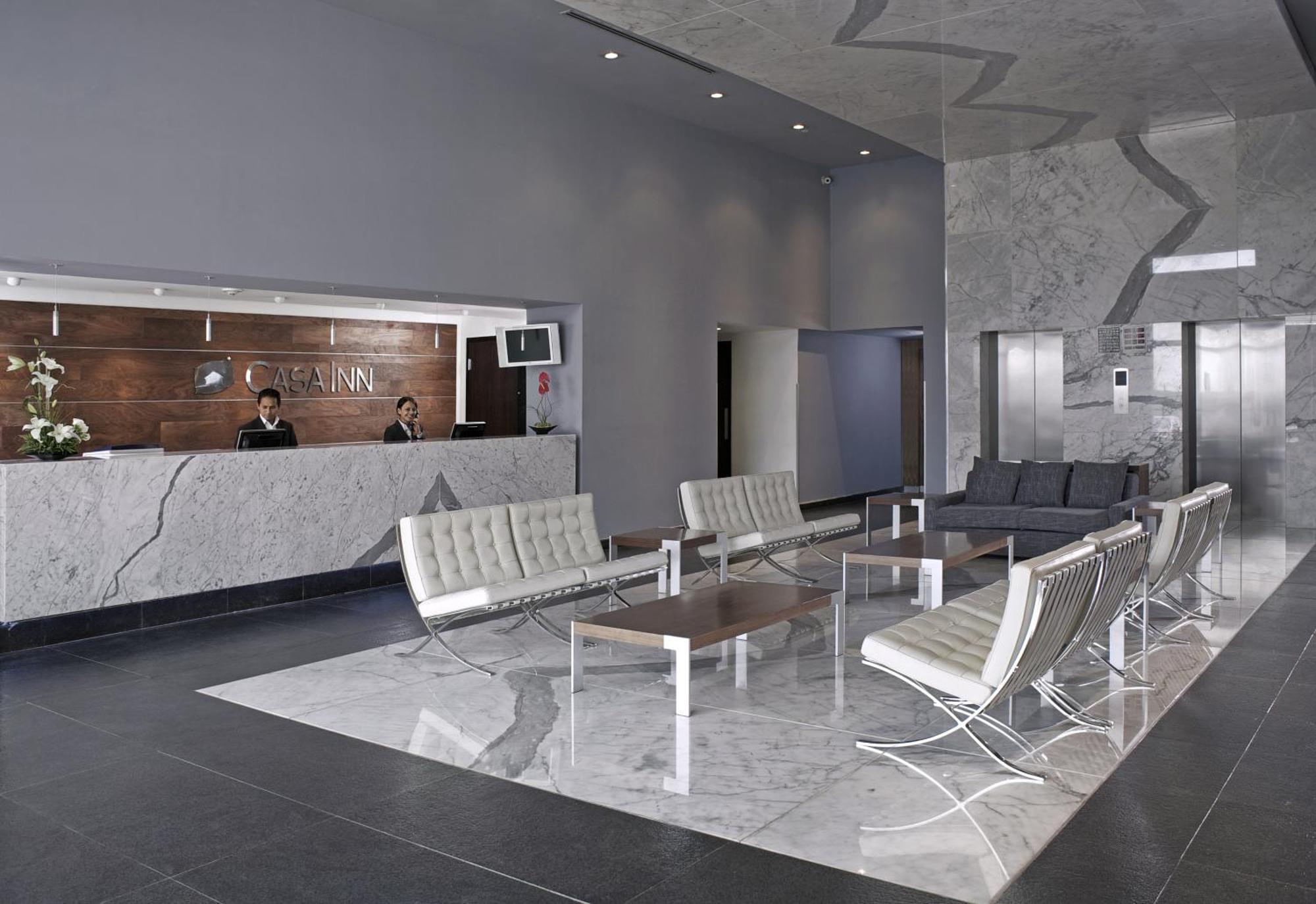 Casa Inn Premium Hotel Queretaro Miranda Exterior foto Lobby